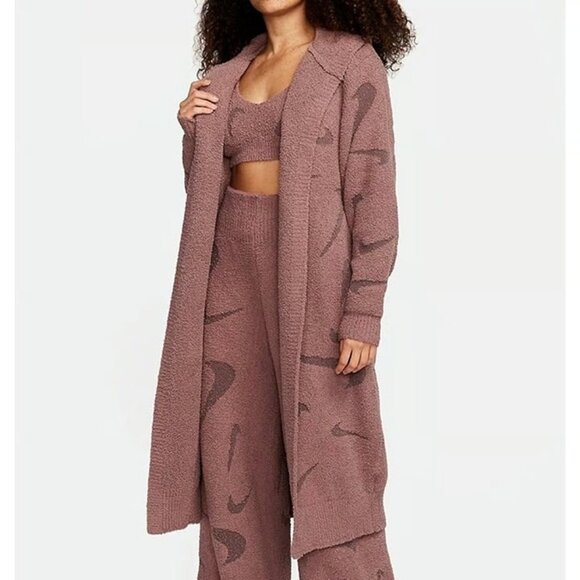 Nike Phoenix Cozy Boucle Long Knit Cardigan Sizes XS-XL Women Plum FD4282-208 - Picture 3 of 6